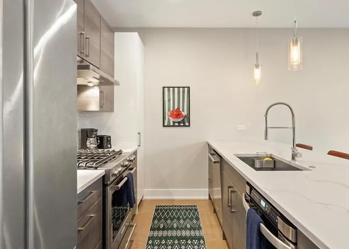 Apartment The Spot Eclectic • Modern • Sleeps 6